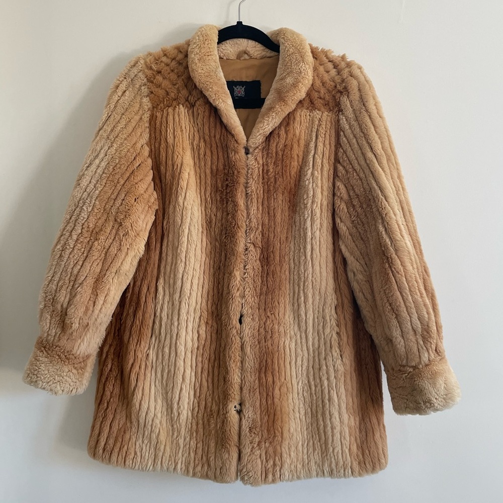 Vintage | Hudson Bay Company Fur Coat